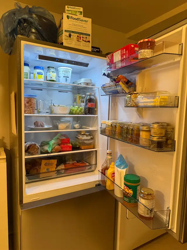 RÉFRIGÉRATEUR TITANE HISENSE - Photo 2