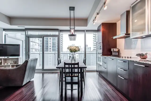 14 York Street, 15th Floor Condo for Sale - ICE Condos