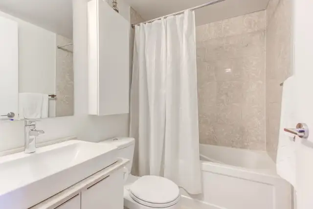 14 York Street, 15th Floor Condo for Sale - ICE Condos - Photo 10