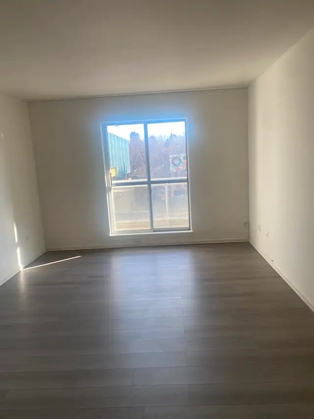 2 chambres à coucher 1 salle de bain Appartement - Photo 8