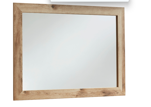 Hyanna Queen 7PC Bedroom - Photo 3