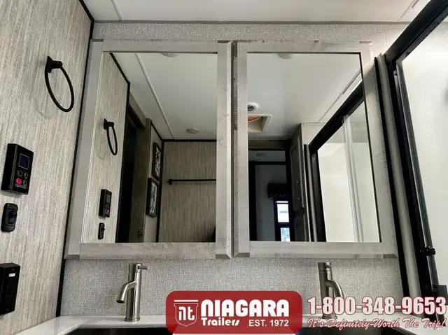 2022 K-Z INC. DURANGO GOLD 383RLQ Fifth Wheel - Photo 26