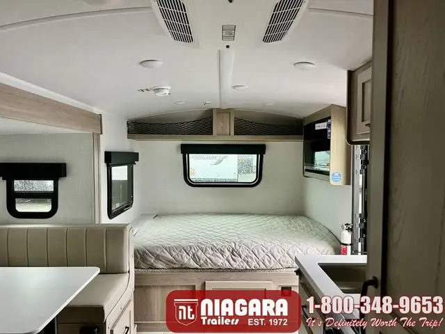 2025 FOREST RIVER ROCKWOOD GEO PRO 20BH Travel Trailer - Photo 6