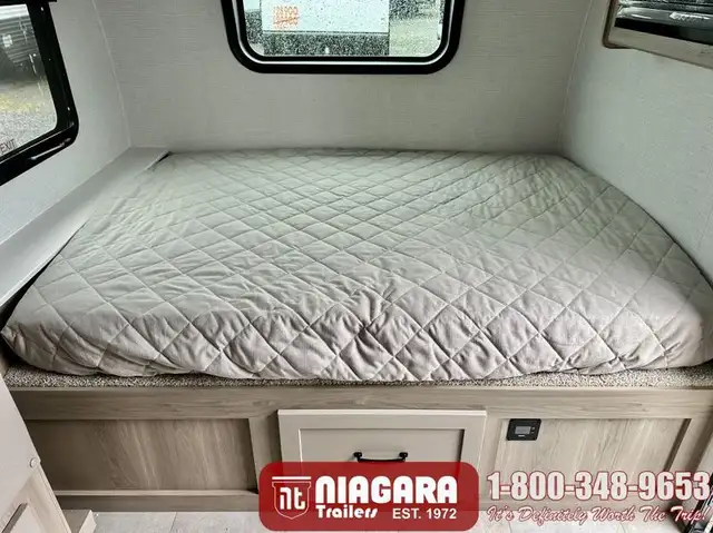 2025 FOREST RIVER ROCKWOOD GEO PRO 20BH Travel Trailer - Photo 8