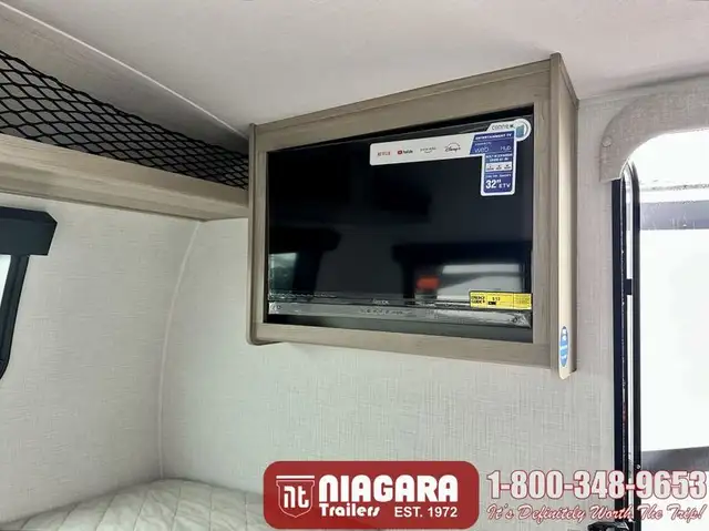 2025 FOREST RIVER ROCKWOOD GEO PRO 20BH Travel Trailer - Photo 9