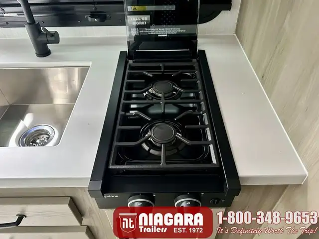 2025 FOREST RIVER ROCKWOOD GEO PRO 20BH Travel Trailer - Photo 13