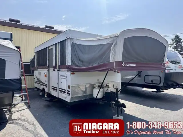 2006 FLEETWOOD HIGHLANDER 4033 Tent Trailer
