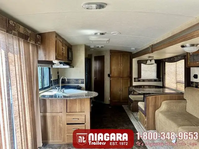 2014 KEYSTONE SPRINGDALE 38FL Park Model - Photo 8