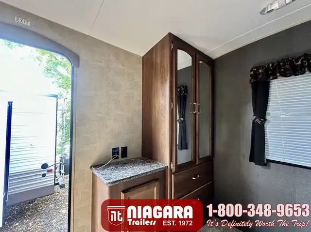 2014 KEYSTONE SPRINGDALE 38FL Park Model - Photo 27