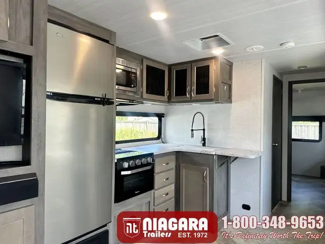 2021 EAST TO WEST ALTA 3150KBH Travel Trailer - Photo 14