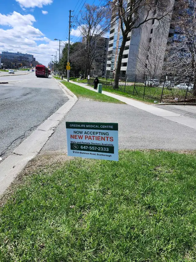 FLYERS DISTRIBUTION / DELIVERY ALL OVER MISSISSAUGA &BRAMPTON &G - Photo 2