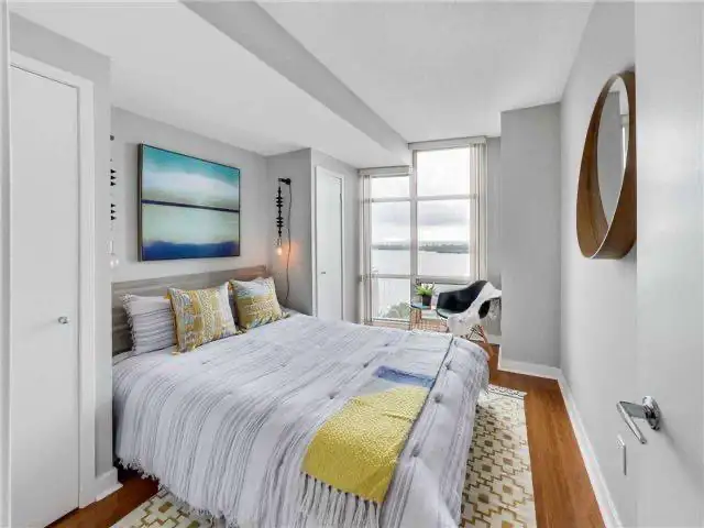 Lakeshore View 1  1 Den, Utilities, Parking & Locker INCLUDED! - Photo 5