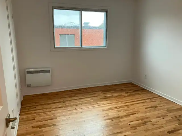 4 1\2 Vieux-Longueuil, libre le 1er juin ou le 1er juillet - Photo 5