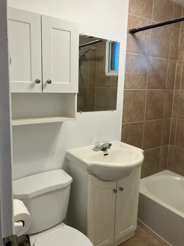 4 1\2 Vieux-Longueuil, libre le 1er juin ou le 1er juillet - Photo 7