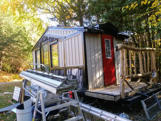 Vinyl & Aluminum https://www.yelp.ca/biz/brandon-wiggins-vinyl