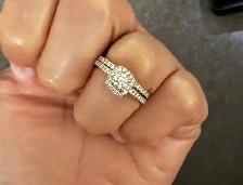 Beautiful white gold wedding set