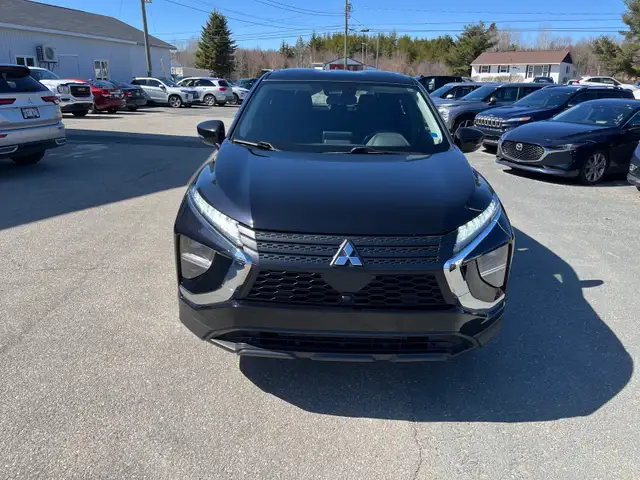 2022 Eclipse Cross ES AWD - Photo 3