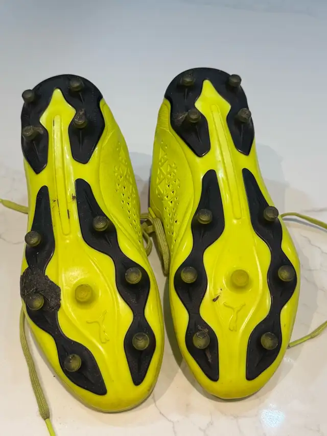 Puma Soccer Cleats - Photo 5