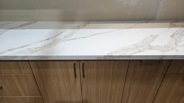 Quality kitchen cabinets and countertop - best price guaranteed - Photo 9