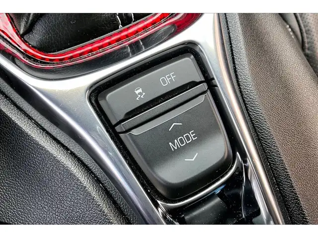 2019 Chevrolet Camaro 2LT RS Package | Vented Leather | Sunroof - Photo 24