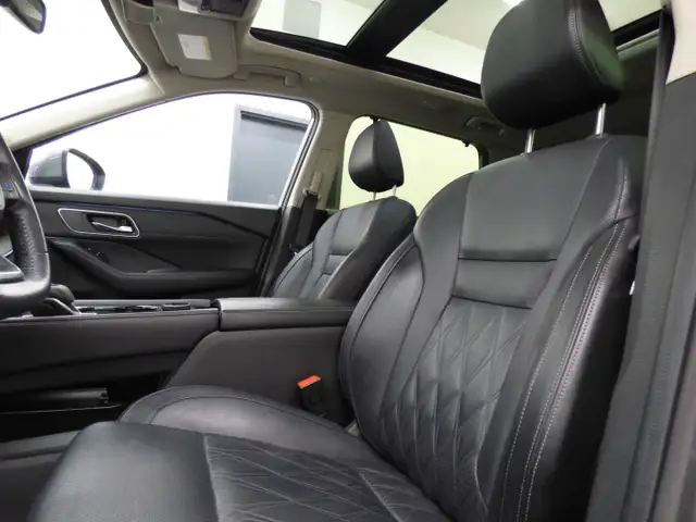 2024 NISSAN ROGUE PLATINUM AWD, TOIT PANO, CUIR, CARPLAY!! - Photo 17