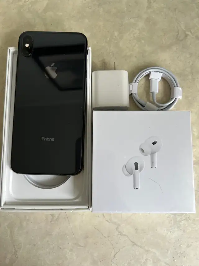 iPhone XS Max 64GB Airpods/Charger Set/Delivery