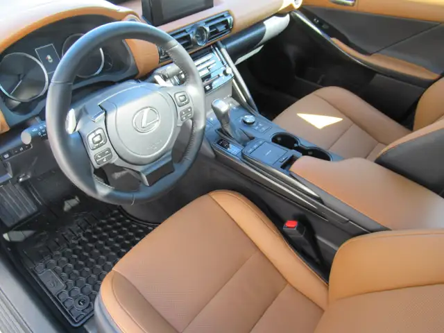 2025 Lexus IS IS 300 | Luxury | Sunroof | AWD | V6 | Off Lease - Photo 18