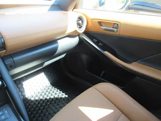 2025 Lexus IS IS 300 | Luxury | Sunroof | AWD | V6 | Off Lease - Photo 30