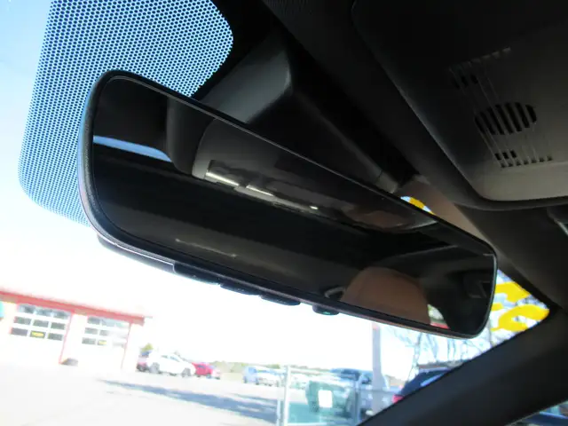 2025 Lexus IS IS 300 | Luxury | Sunroof | AWD | V6 | Off Lease - Photo 31