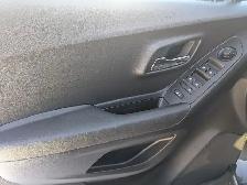 2019 Chevrolet Trax LT ALL WHEEL DRIVE WITH APPLE CARPLAY! - Photo 12