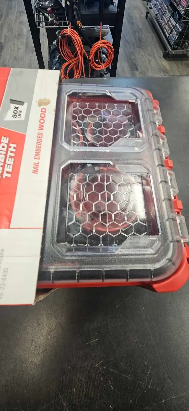 Milwaukee 9pc Hole Saw Kit NEW - Photo 2