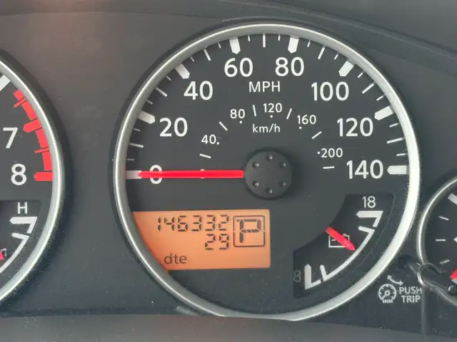 2006 Nissan Pathfinder S - Photo 10