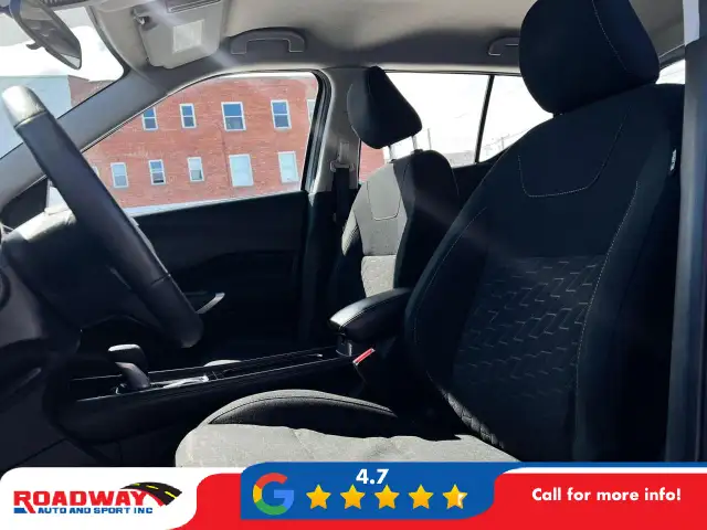 2025 Nissan Kicks Play SV HEATED SEATS | APPLE CARPLAY | BACK... - Photo 9