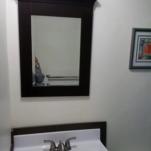 Basement for rent available from April 1, 2026 in Shawnessy - Photo 5