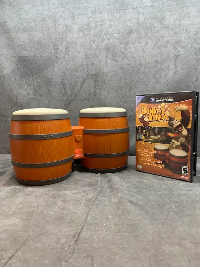 Donkey Konga with Nintendo Gamecube Donkey Kong Bongo Controller - Photo 3