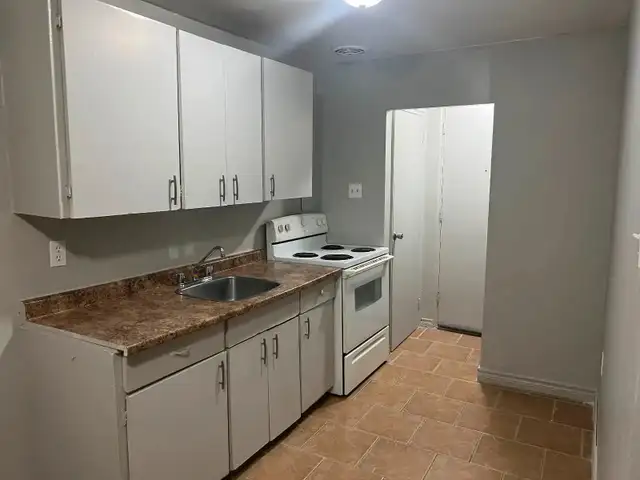 1 or 2 Bedroom Apartment For Rent - Photo 5