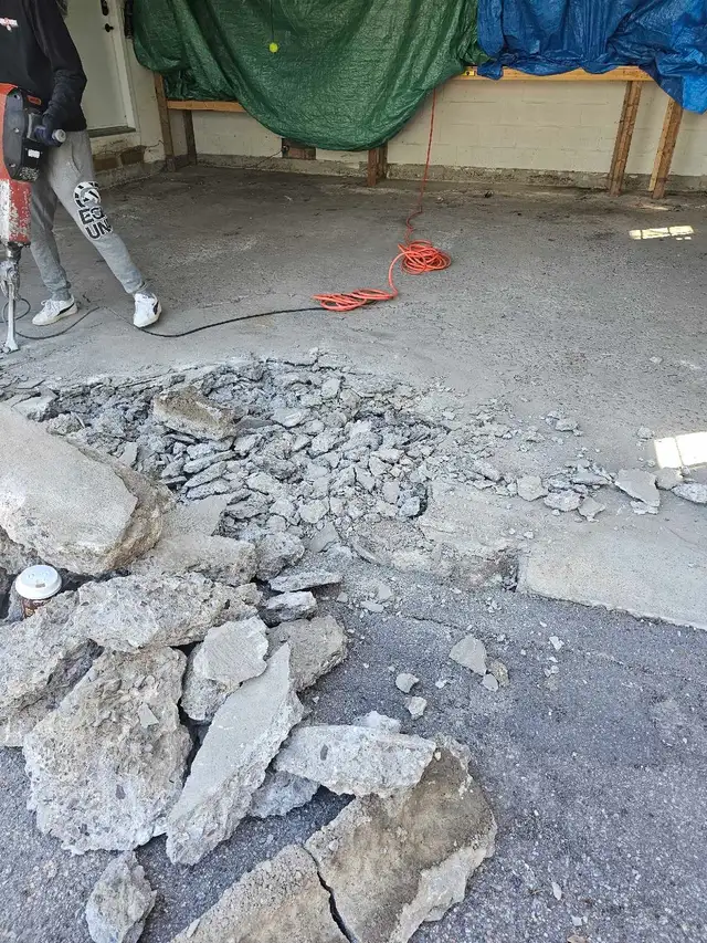 concrete finisher - Photo 8