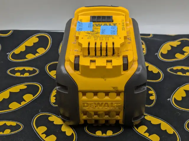 Dewalt DCB609 9ah Flexvolt Battery (#19052) - Photo 4