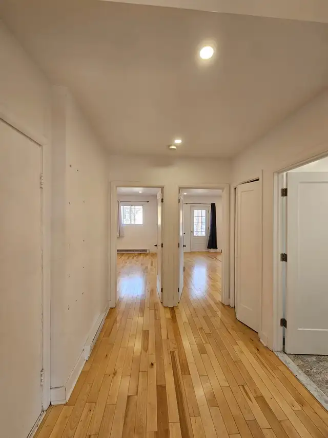 Renovated 4½ | Côte-des-Neiges | 2 Bedrooms -  Edouard-Montpetit - Photo 6