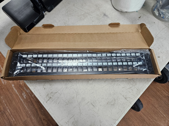 Hubbell 48-Port Keystone Patch Panel - Unloaded - Multimedia