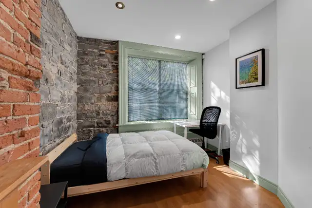 HISTORIC 6 BEDROOM VIBES. ZERO STRESS. THE ULTIMATE STUDENT HQ - Photo 16