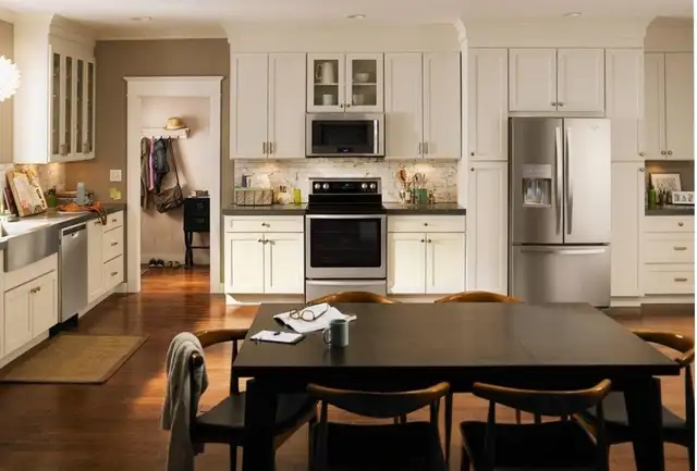 Whirlpool WRF555SDFZ 36' French Door Refrigerator With 24.7 Cu. - Photo 5