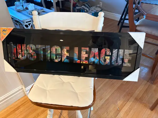 Framed Justice League Artwork - Photo 2