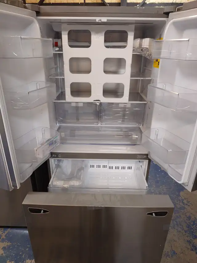 LG '36' Stainless Steel French Door Fridge on Sale‼️ - Photo 4