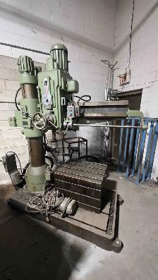 K&W 40E25 Radial Arm Drill