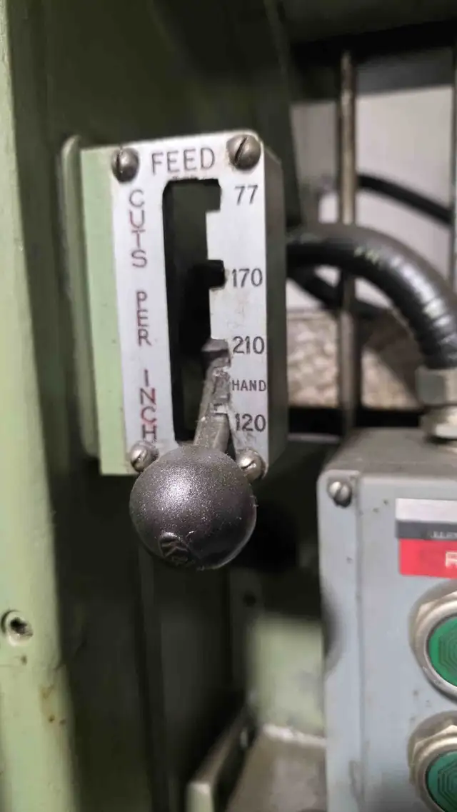 K&W 40E25 Radial Arm Drill - Photo 7