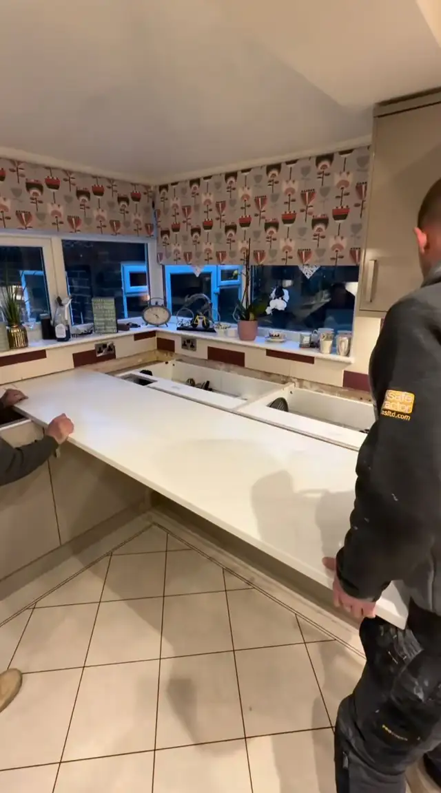 Budget-Friendly Quartz Countertop Remnants - contact now - Photo 4