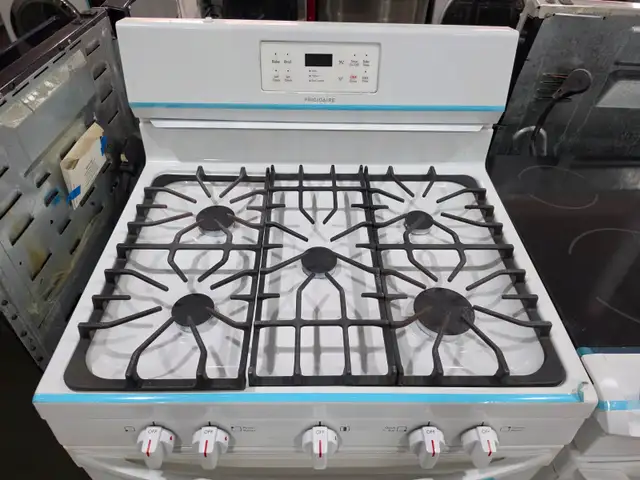 NEWER MODEL! Frigidaire 30' White 5 Burner GAS Stove Oven Range - Photo 2