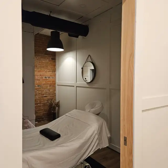 Bowmanville RMTs—Finally, a clinic that respects your pace. - Photo 3