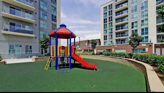 Condo For Rent - Photo 2